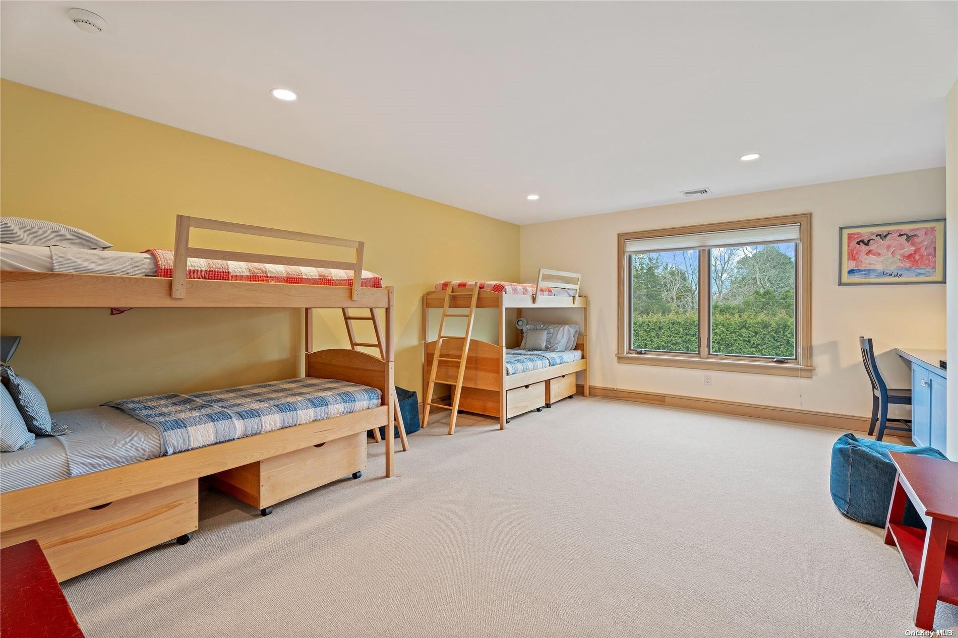 13 Quogo Neck Lane – For Rent photo 17