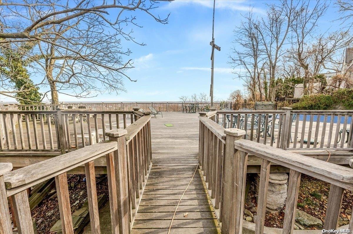 45 East Loop Road – For Sale photo 24
