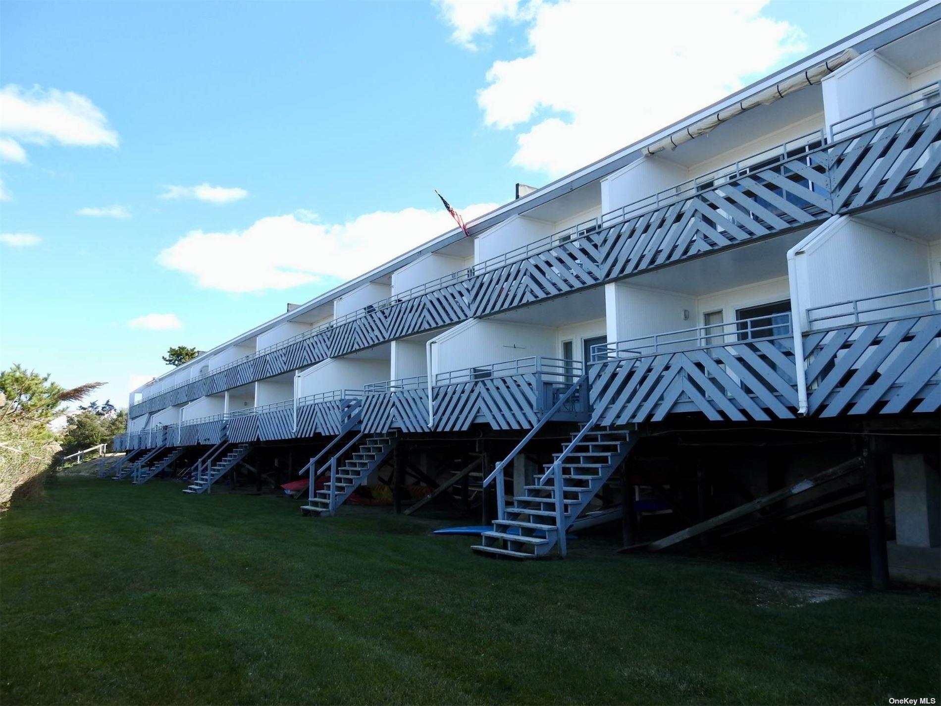 274 Dune Road, Unit 6 photo 11