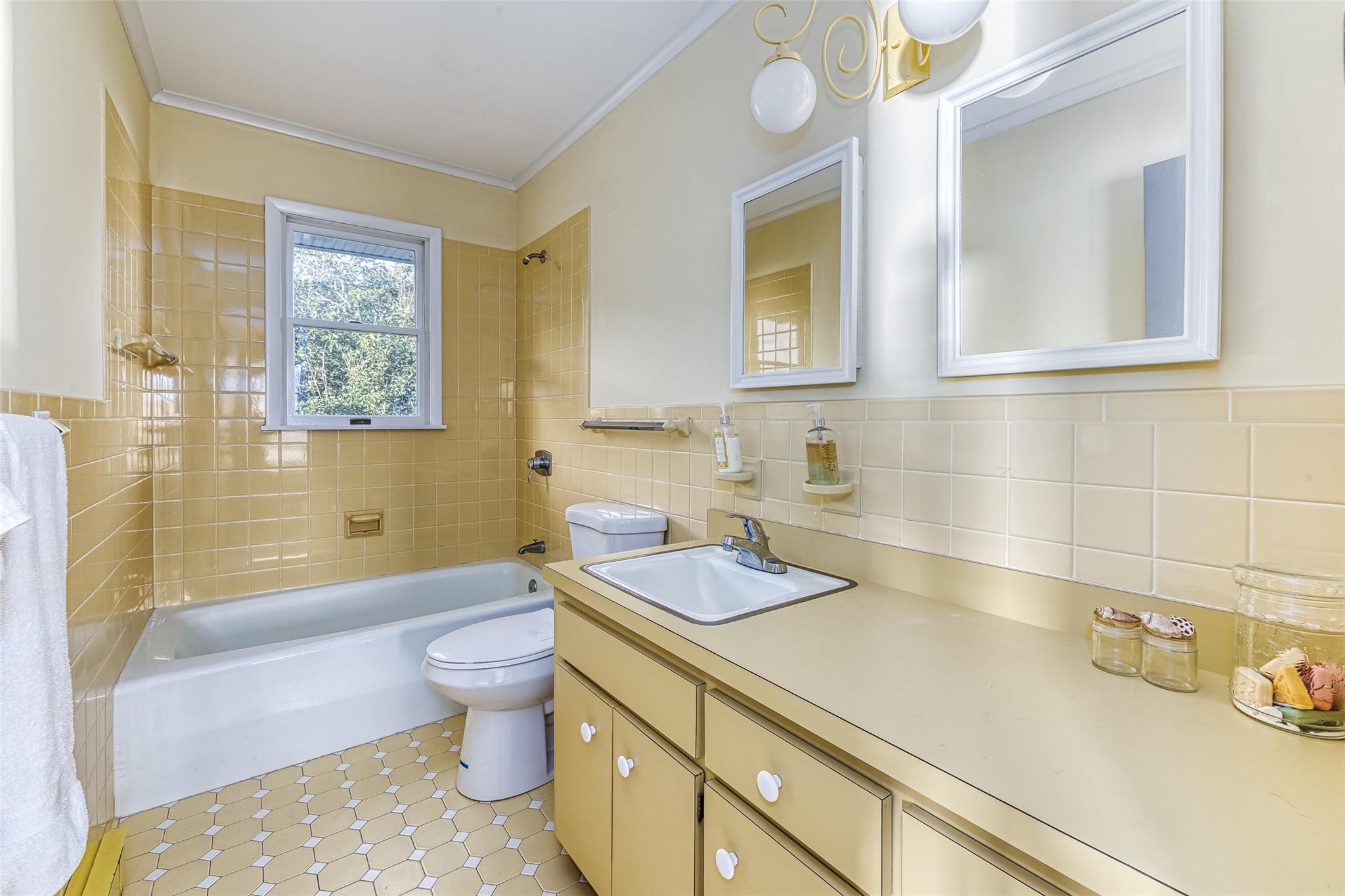 1355 Watersedge Way – For Rent photo 17