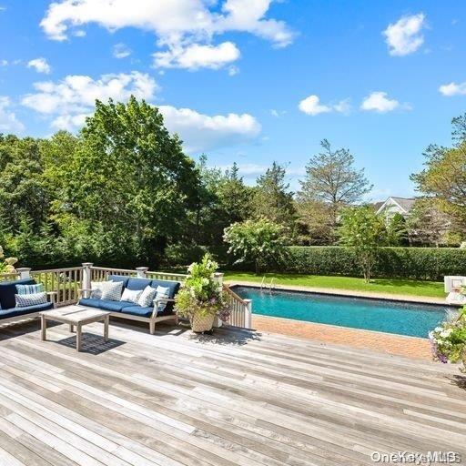 3 Willow Lane – For Rent photo 3