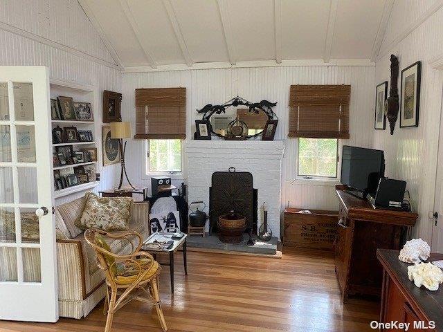 970 Surfview Walk – For Rent photo 4