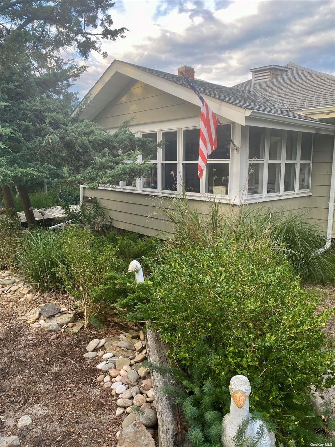 876 Evergreen Walk – For Rent