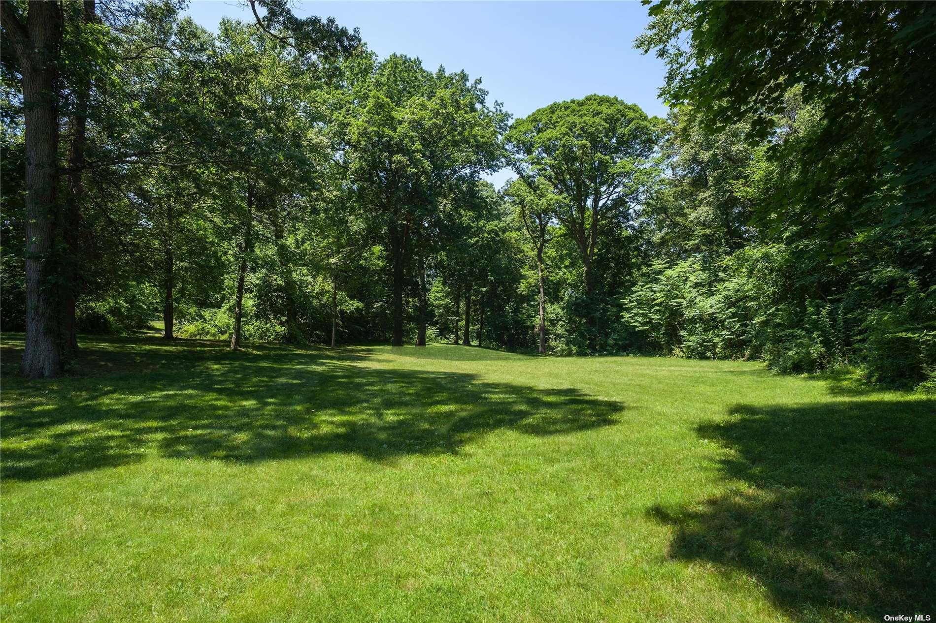 12 Spring Hill Lane – For Sale photo 2