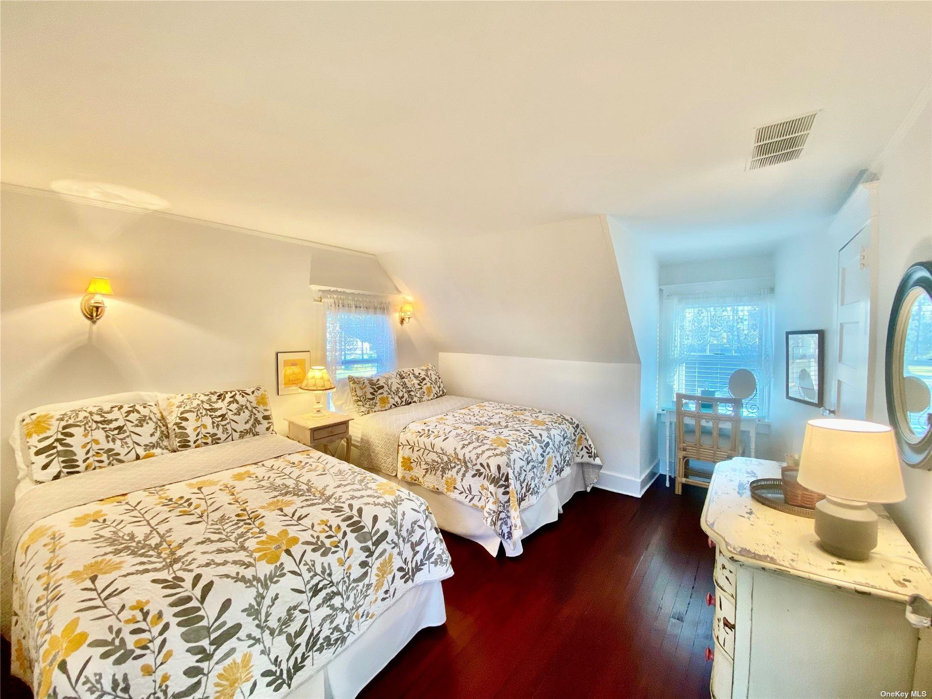 1975 Youngs Avenue – For Rent photo 15