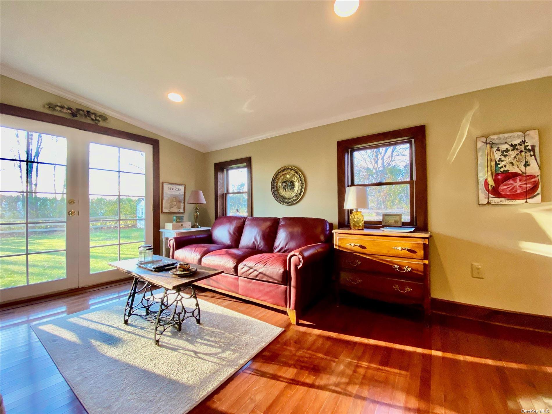 1975 Youngs Avenue – For Rent photo 9