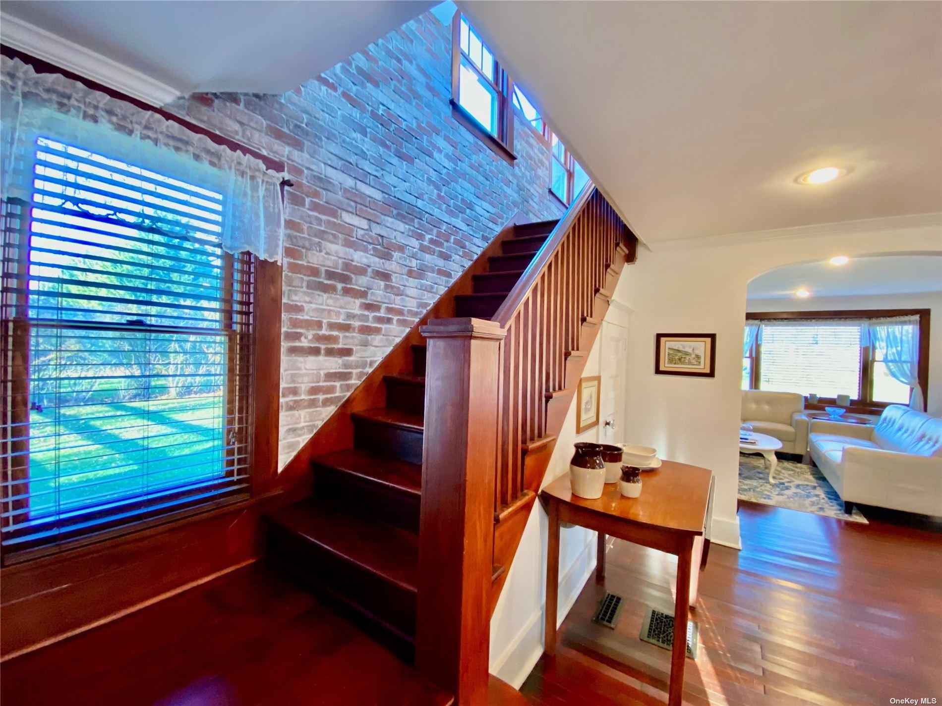 1975 Youngs Avenue – For Rent photo 11
