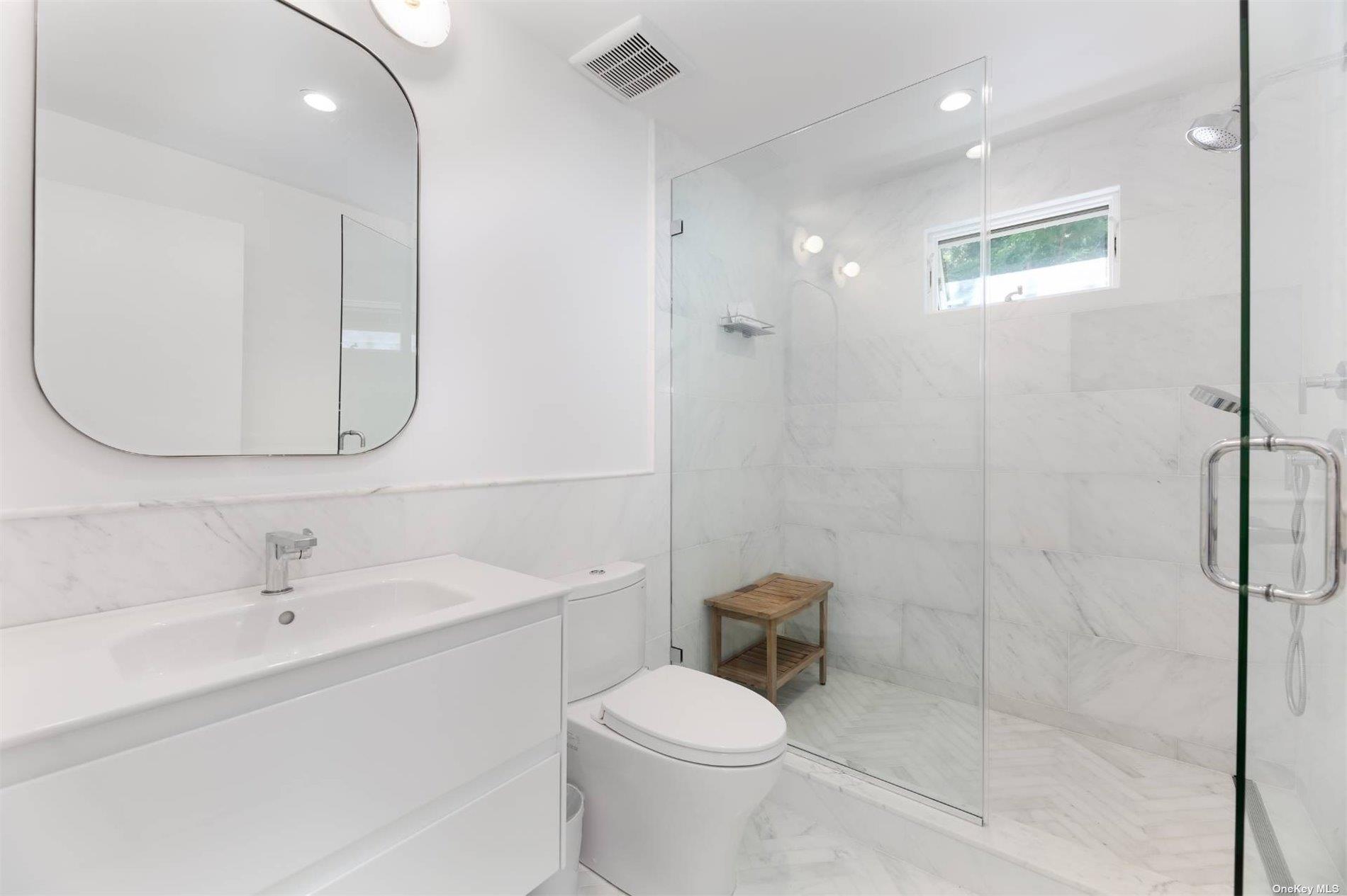 70 Powell Avenue – For Rent photo 8