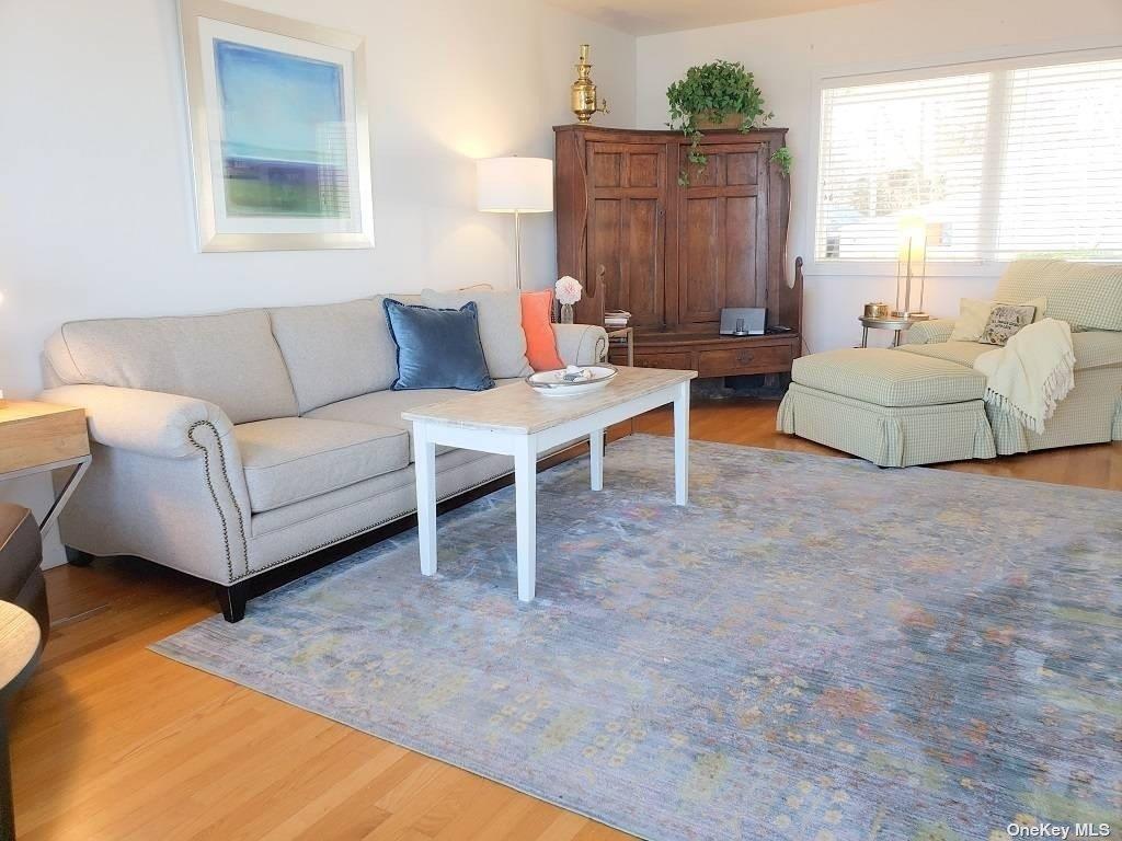 11 Beach Road – For Rent photo 21