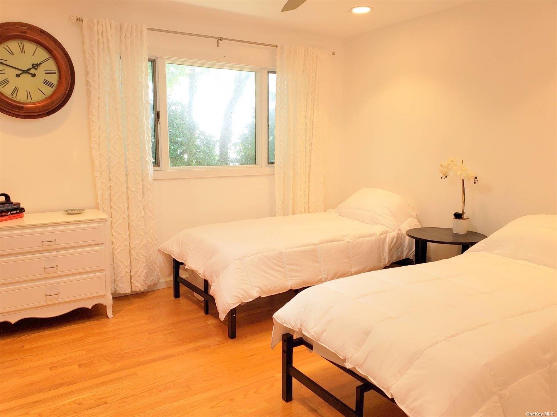 11 Beach Road – For Rent photo 24