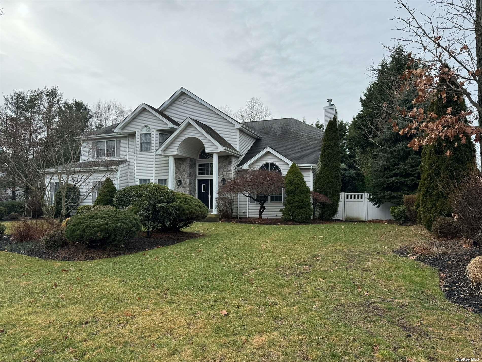 8 Park View Lane – For Sale