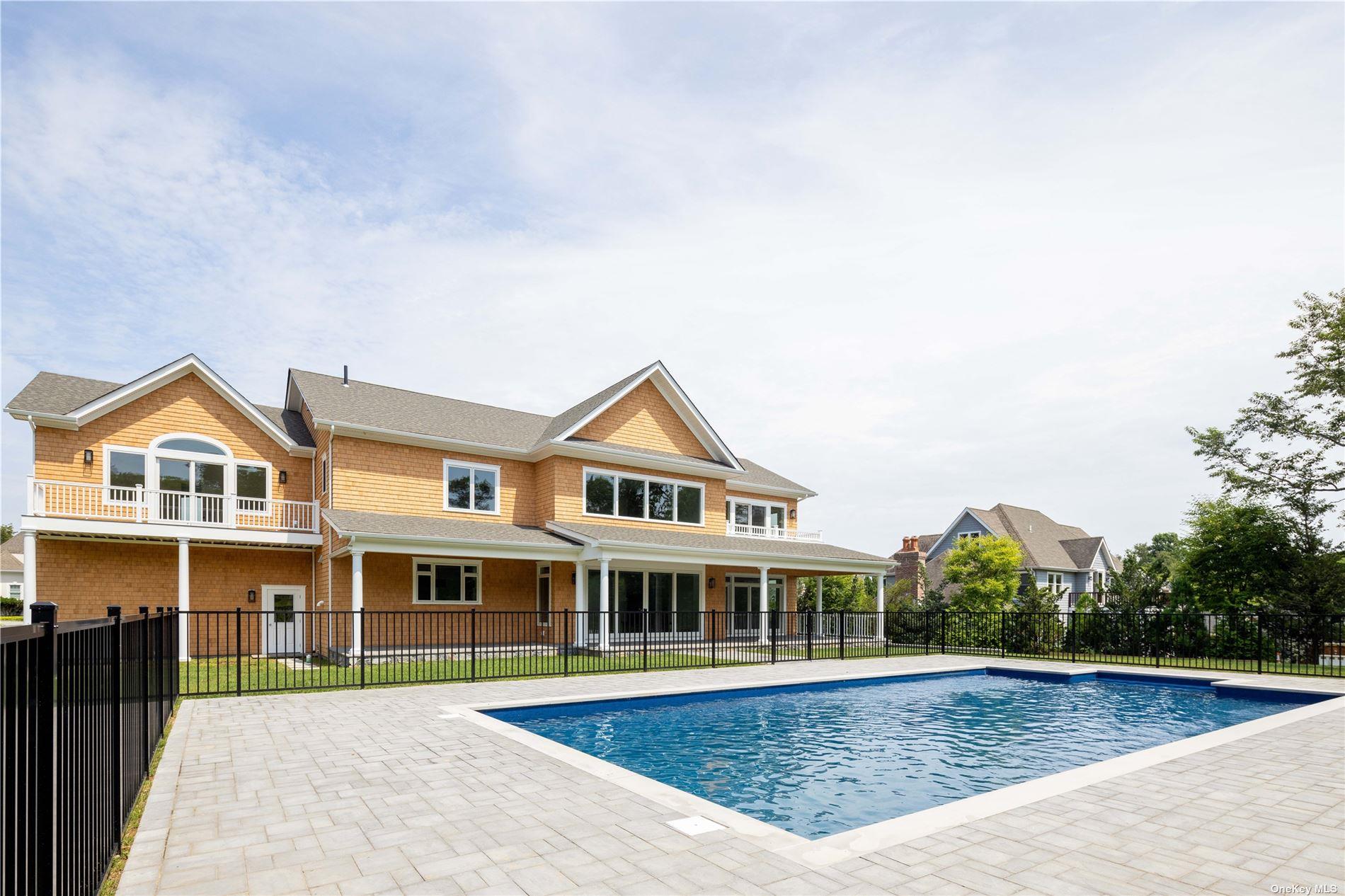 150 N Hillcrest Drive – For Sale