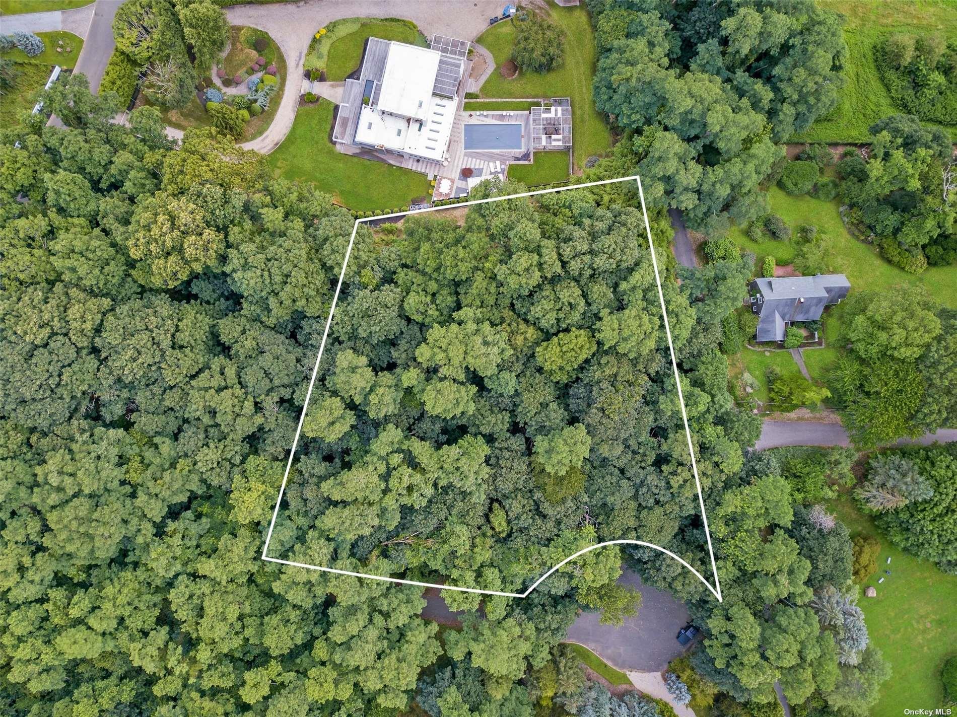 150 N Hillcrest Drive – For Sale photo 4