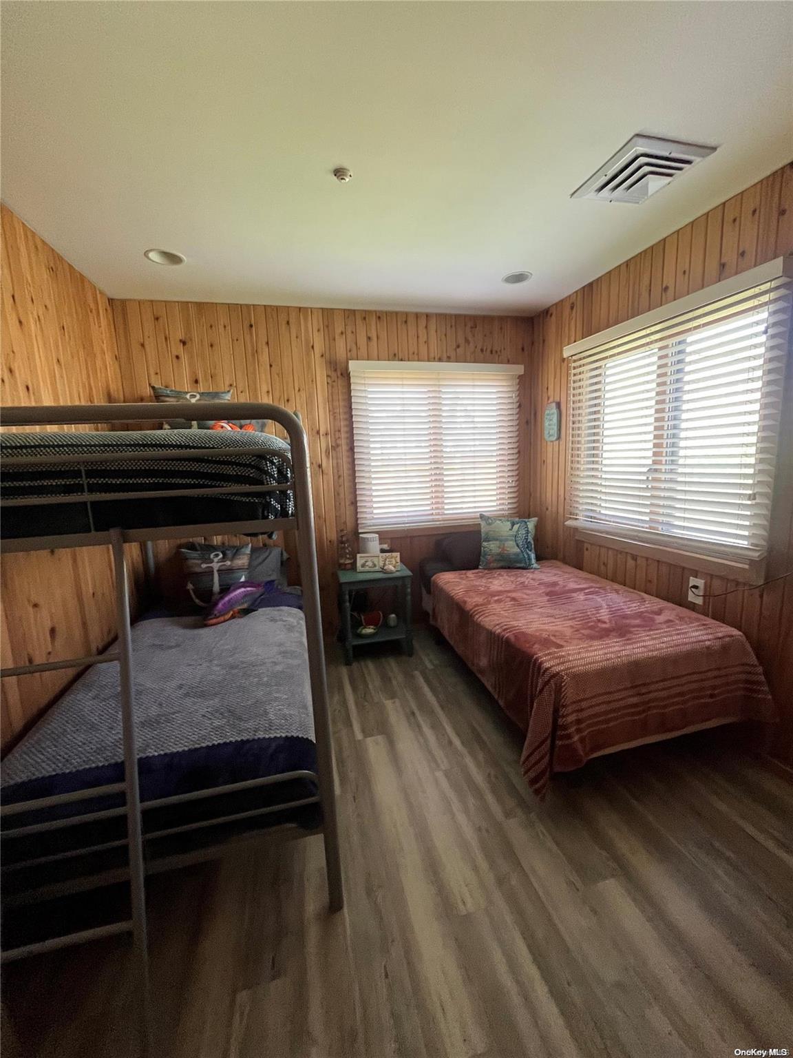 352 Dehnoff Walk – For Rent photo 20