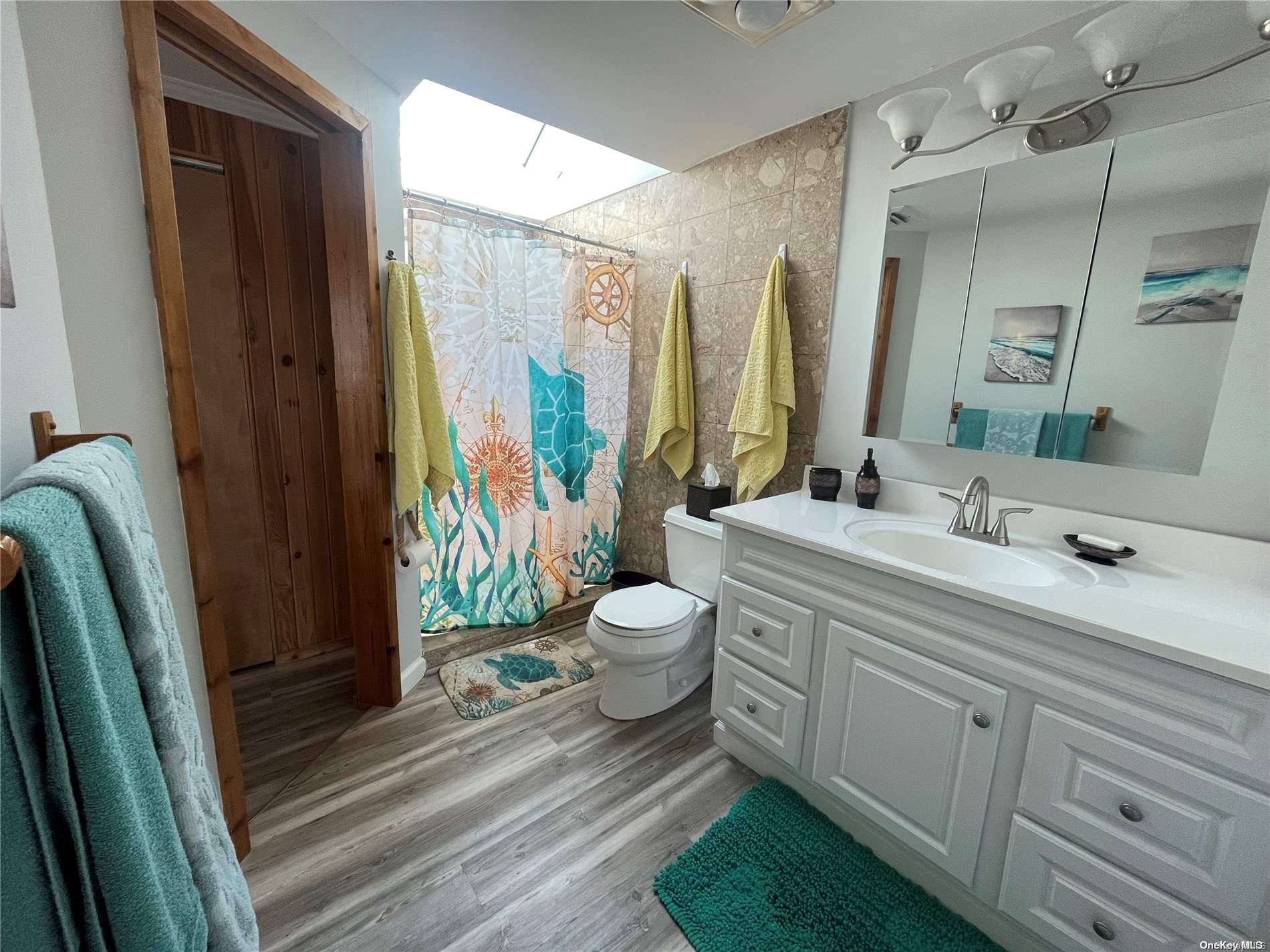 352 Dehnoff Walk – For Rent photo 24