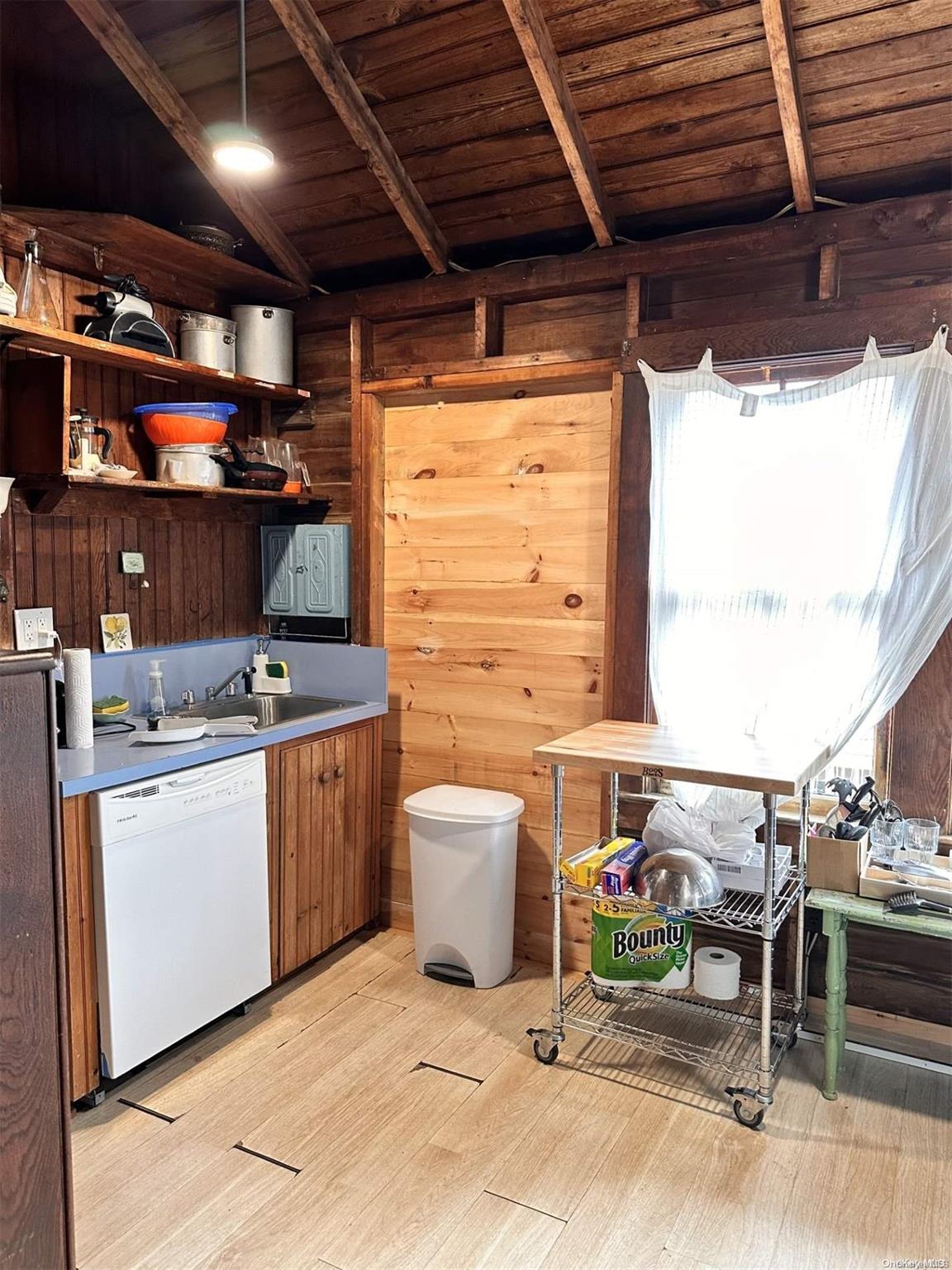 315 Wilmot Road – For Rent photo 3