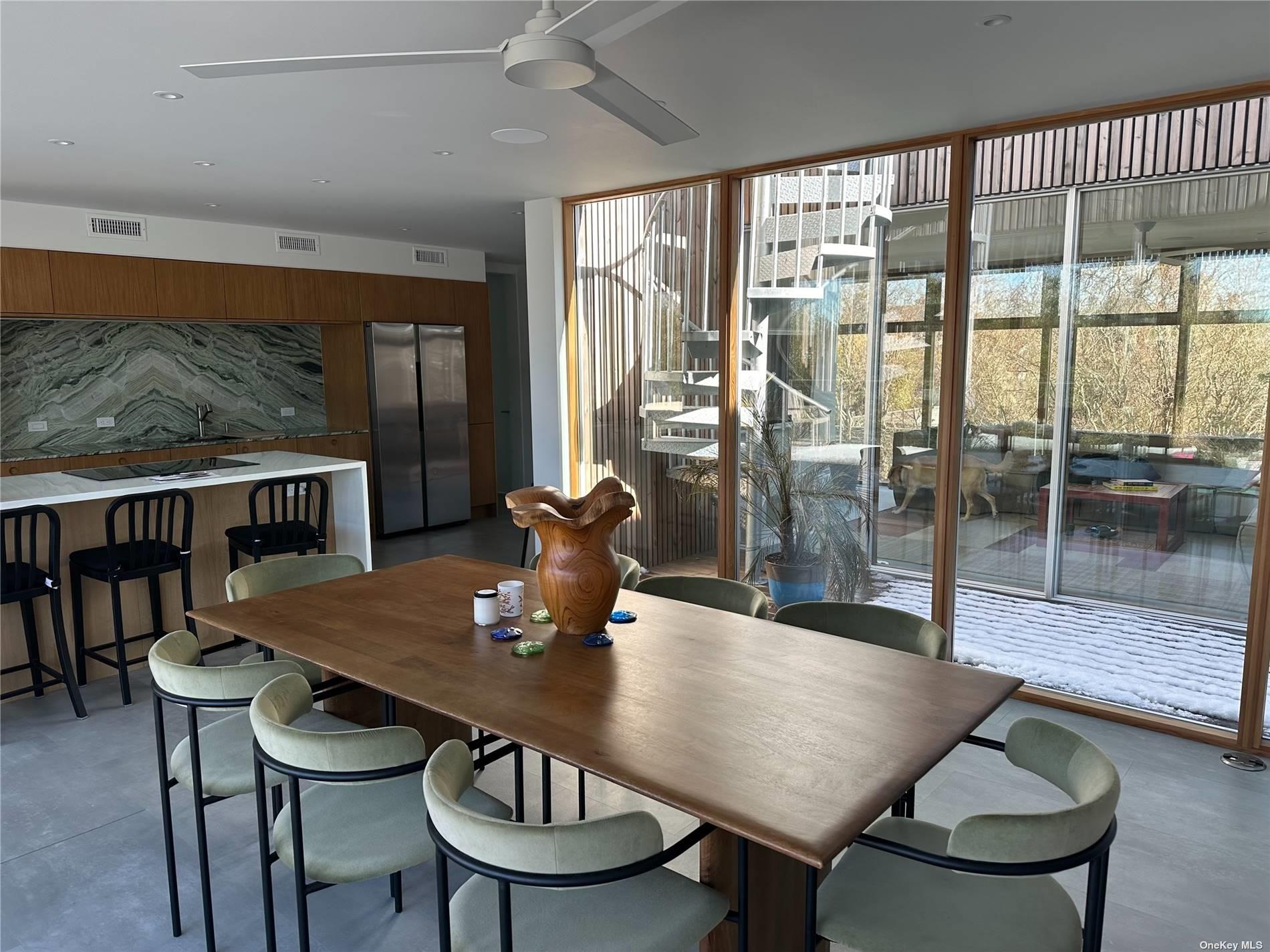 25 Sloop Walk – For Rent