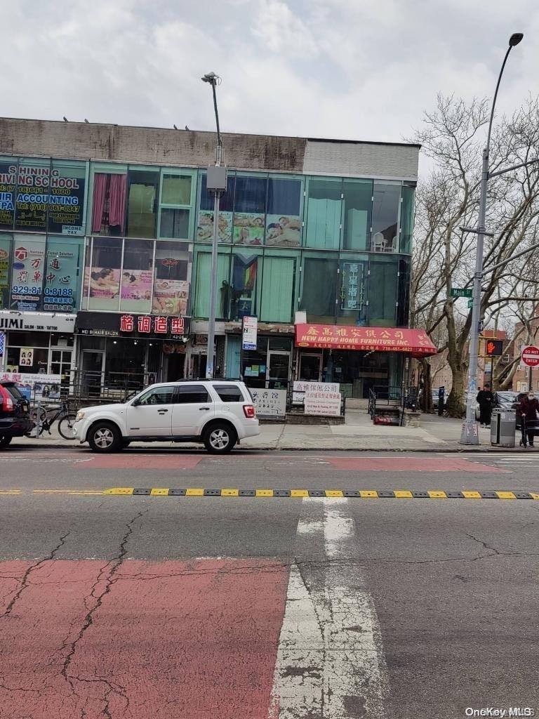 43-04 Main Street – For Sale