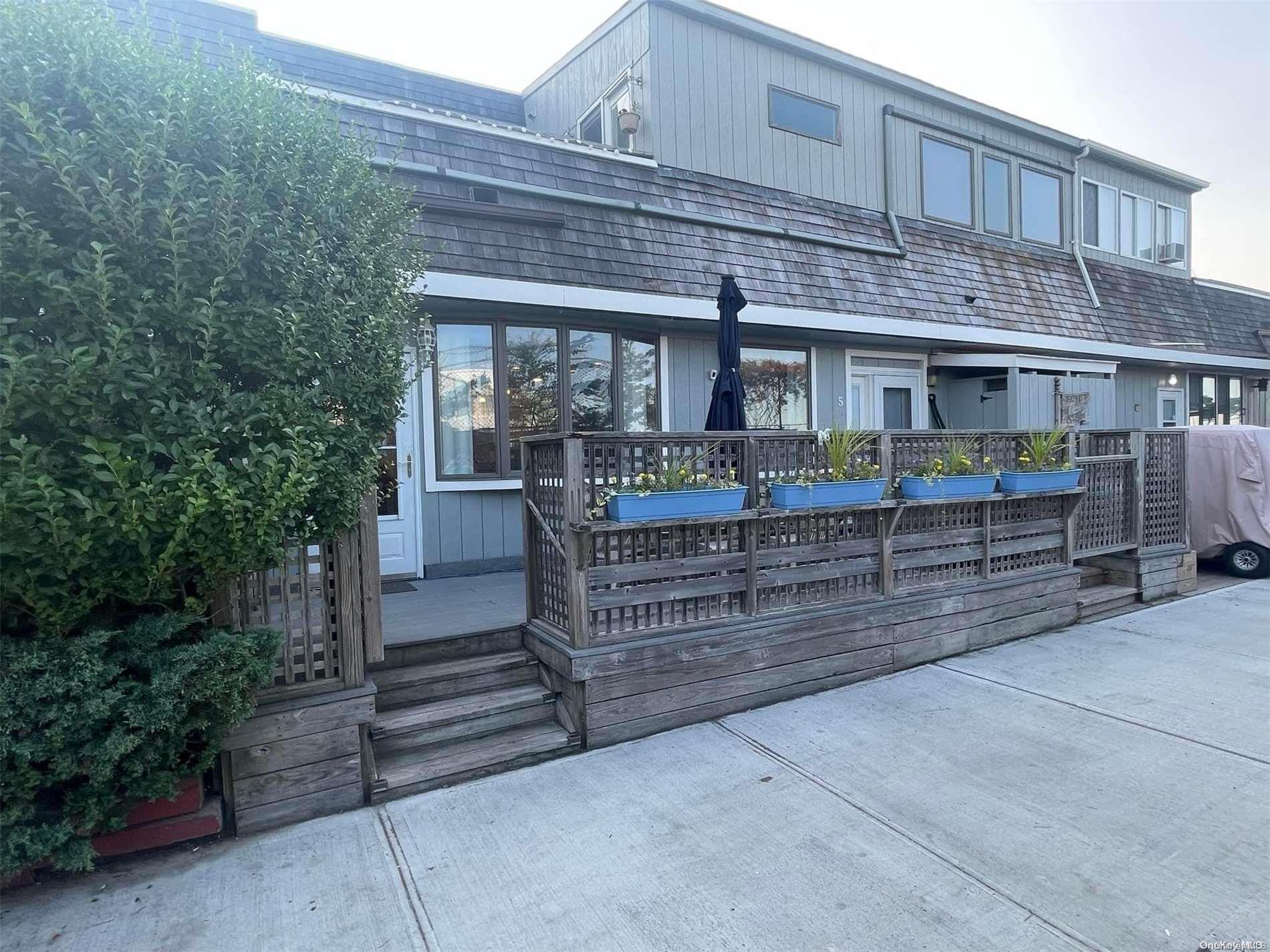 7 Dehnhoff Walk – For Rent