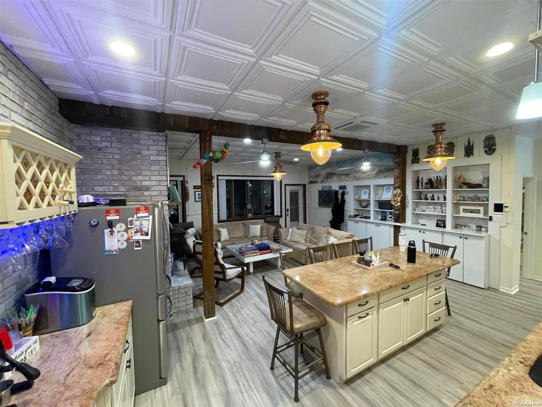 7 Dehnhoff Walk – For Rent photo 3