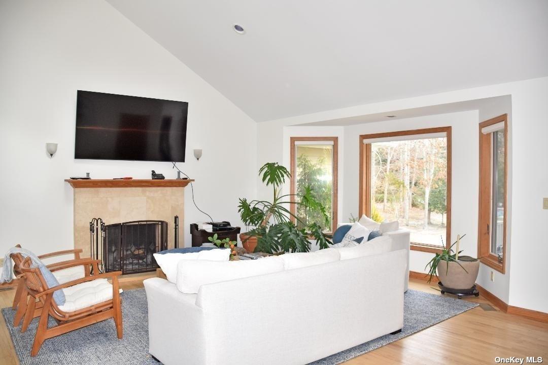 49 Old Main Road – For Rent photo 4