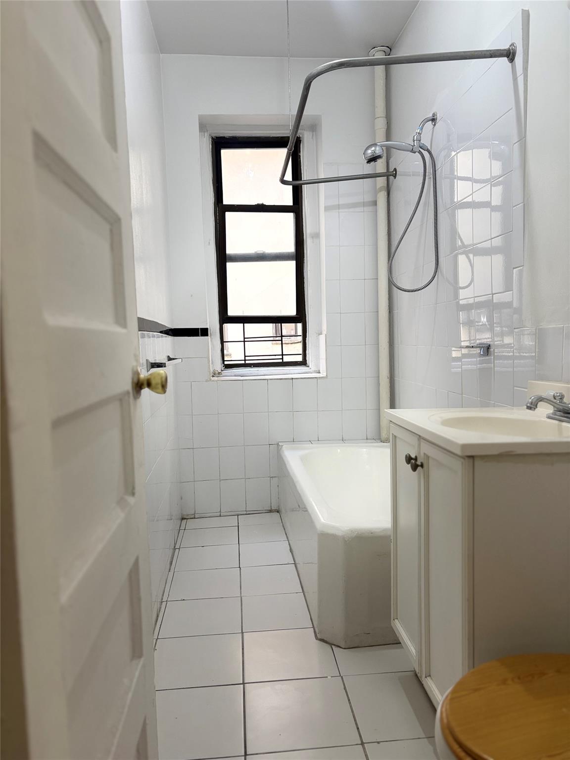 505 W 143rd St, Unit 24 photo 6