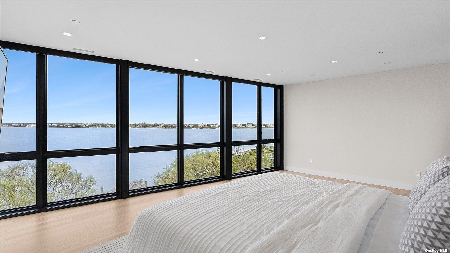 314 Dune Road – For Rent photo 10