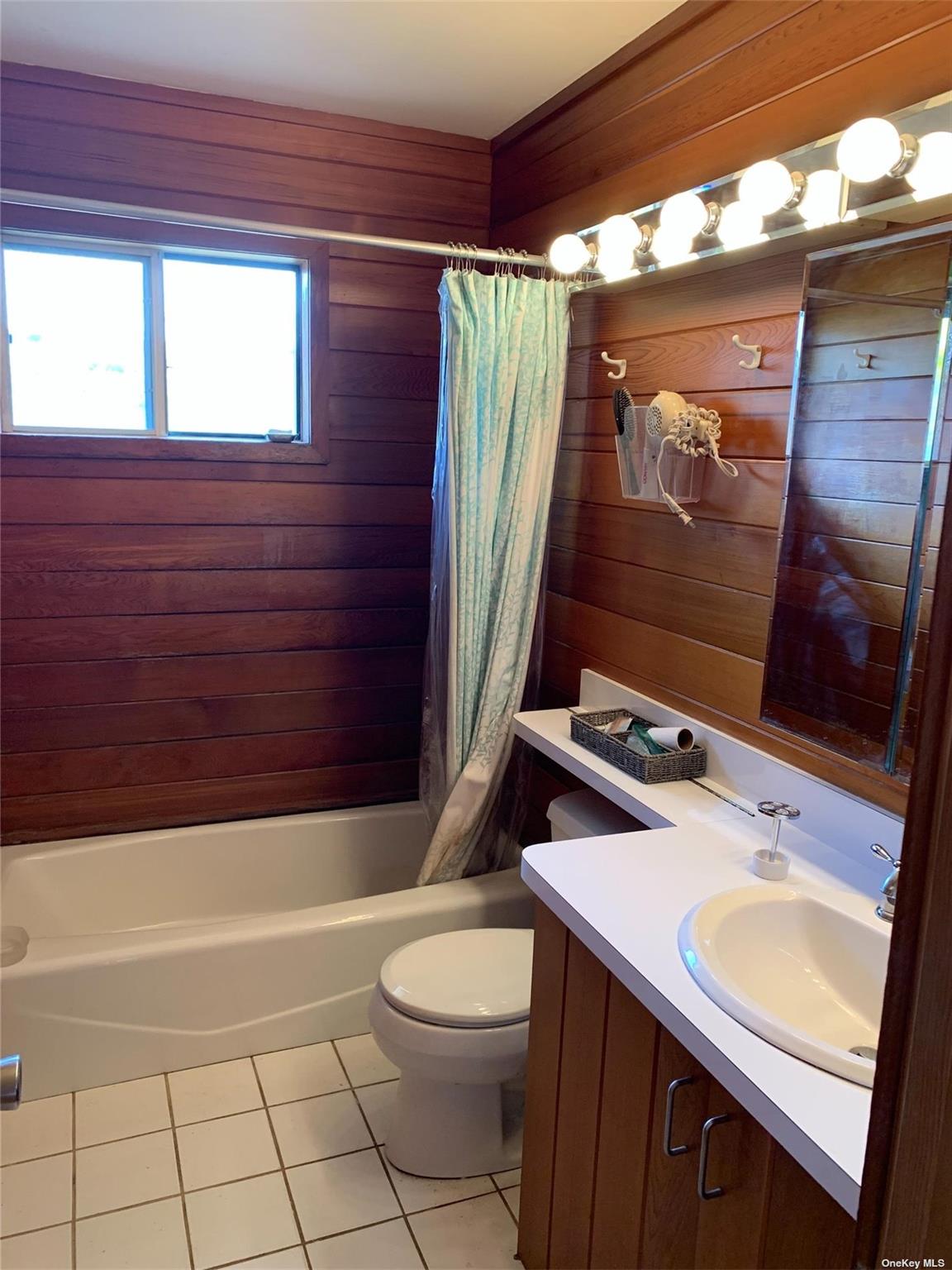 6 Sloop Walk – For Rent photo 7