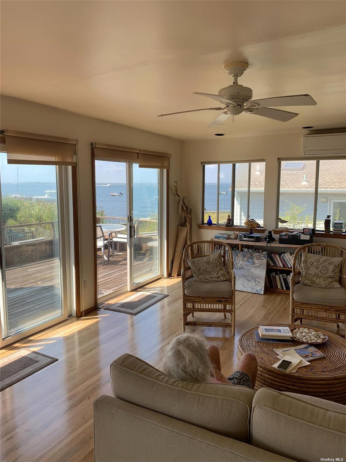 6 Sloop Walk – For Rent photo 3