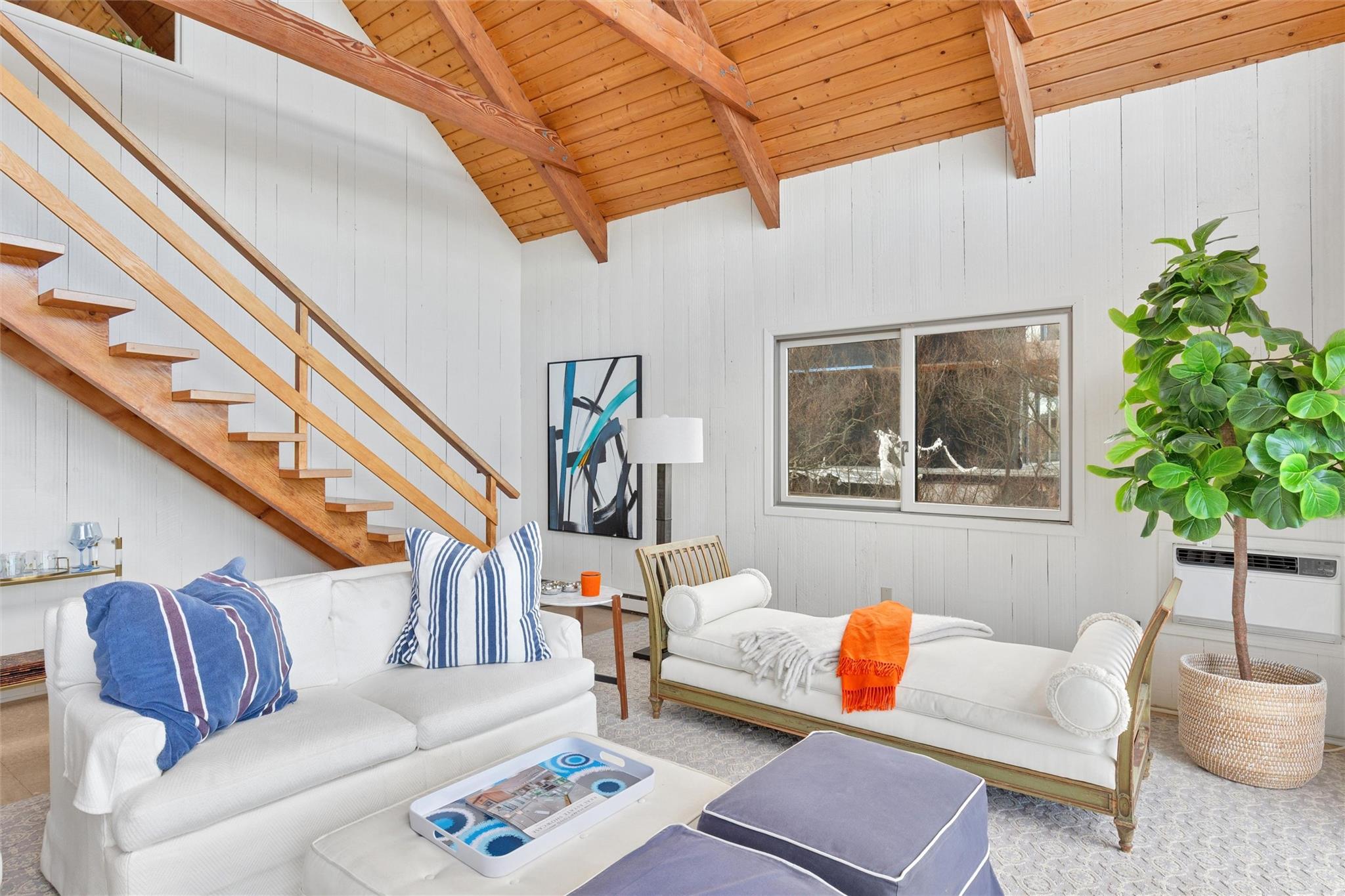 298 Dune Road – For Rent photo 8