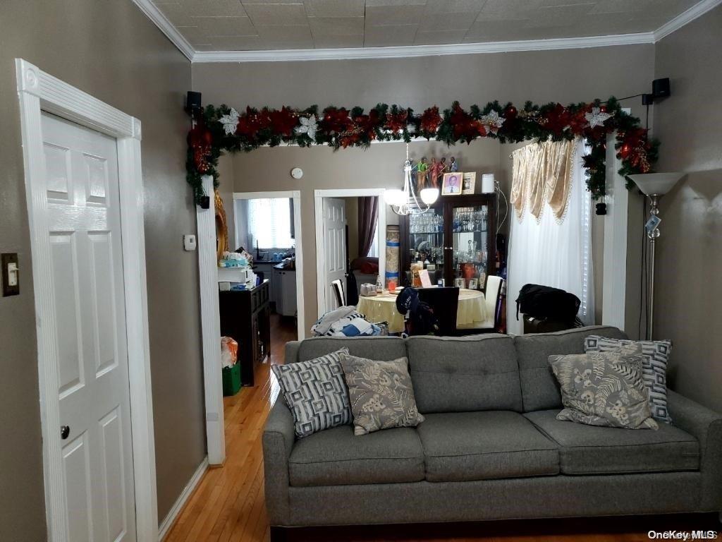 937 E E 89th Street – For Sale photo 2