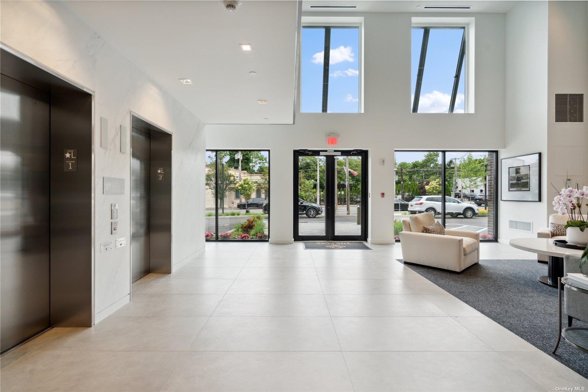 218 Middle Neck Road, Unit 111 photo 30