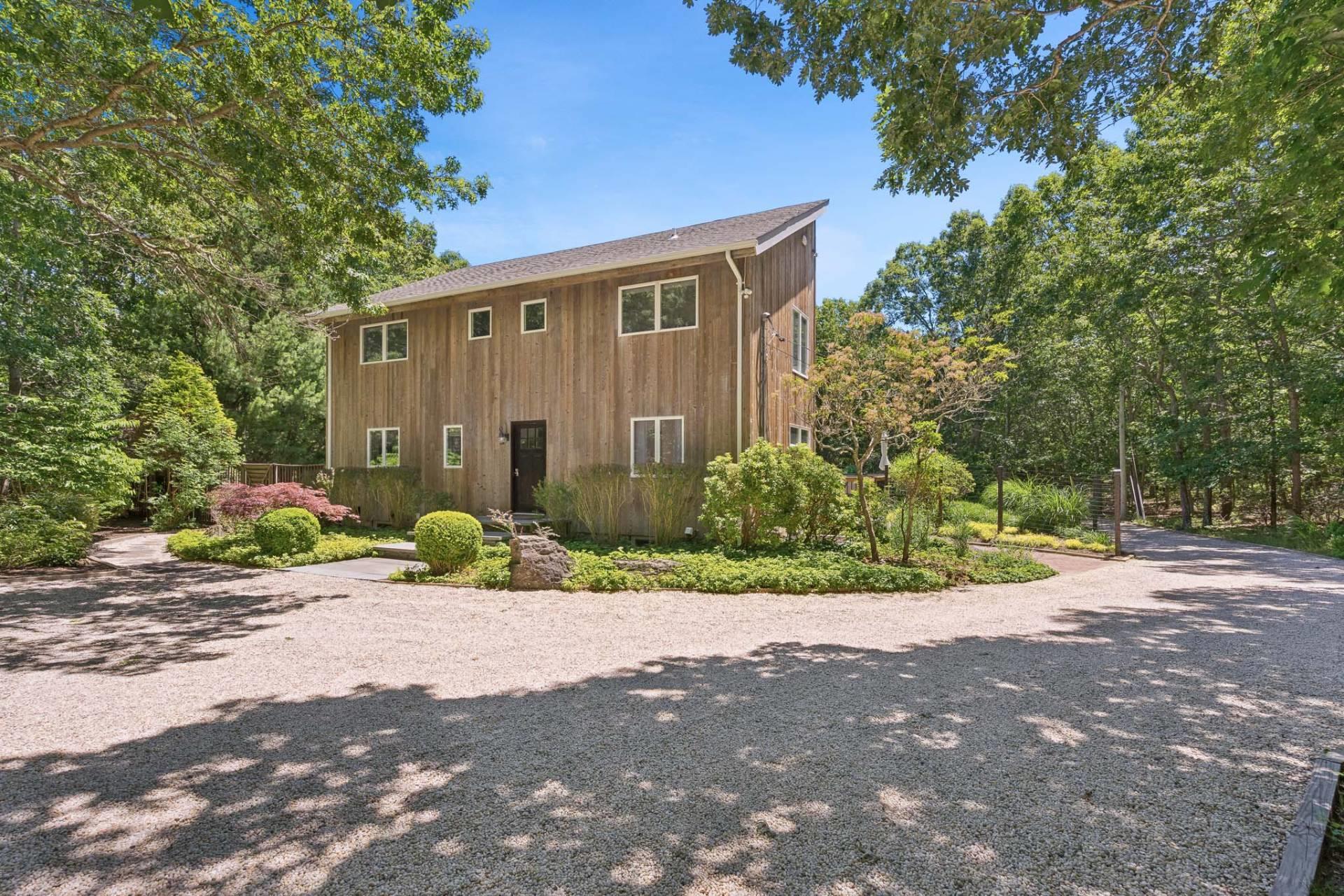 156 Merchants Path – For Sale photo 4