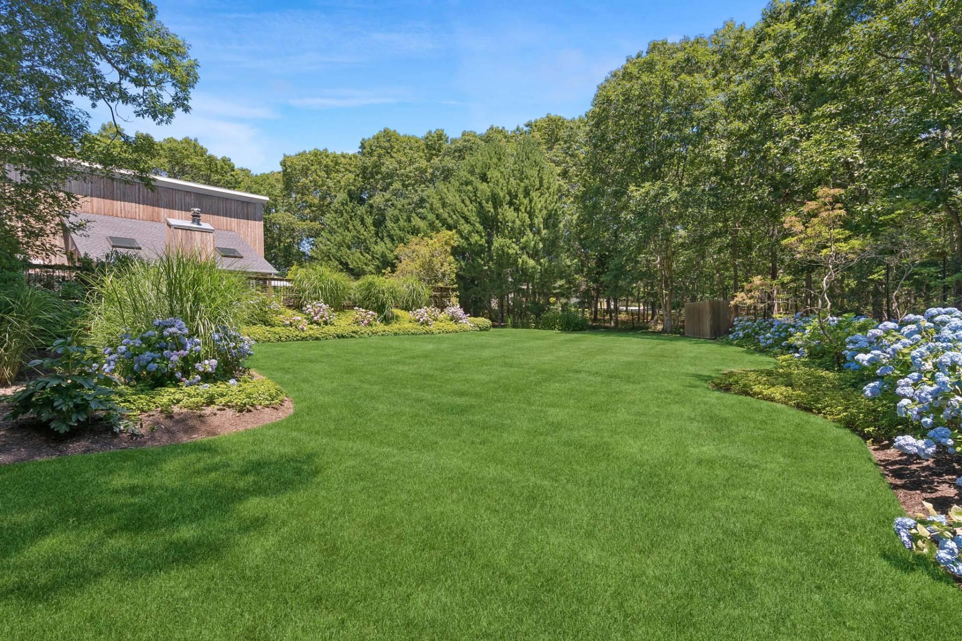 156 Merchants Path – For Sale photo 28
