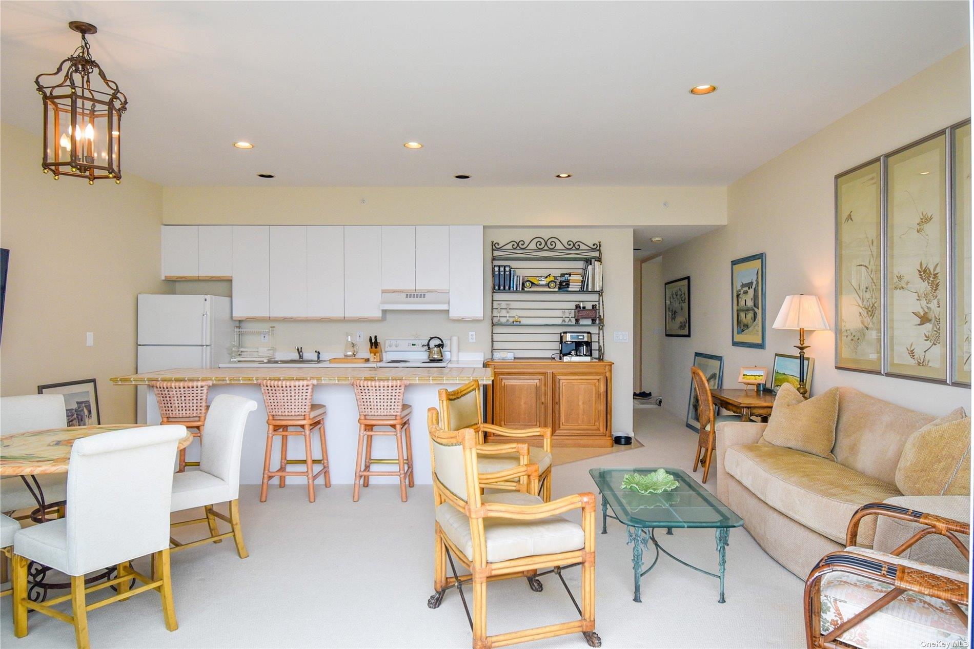 256 Dune Rd – For Rent photo 8