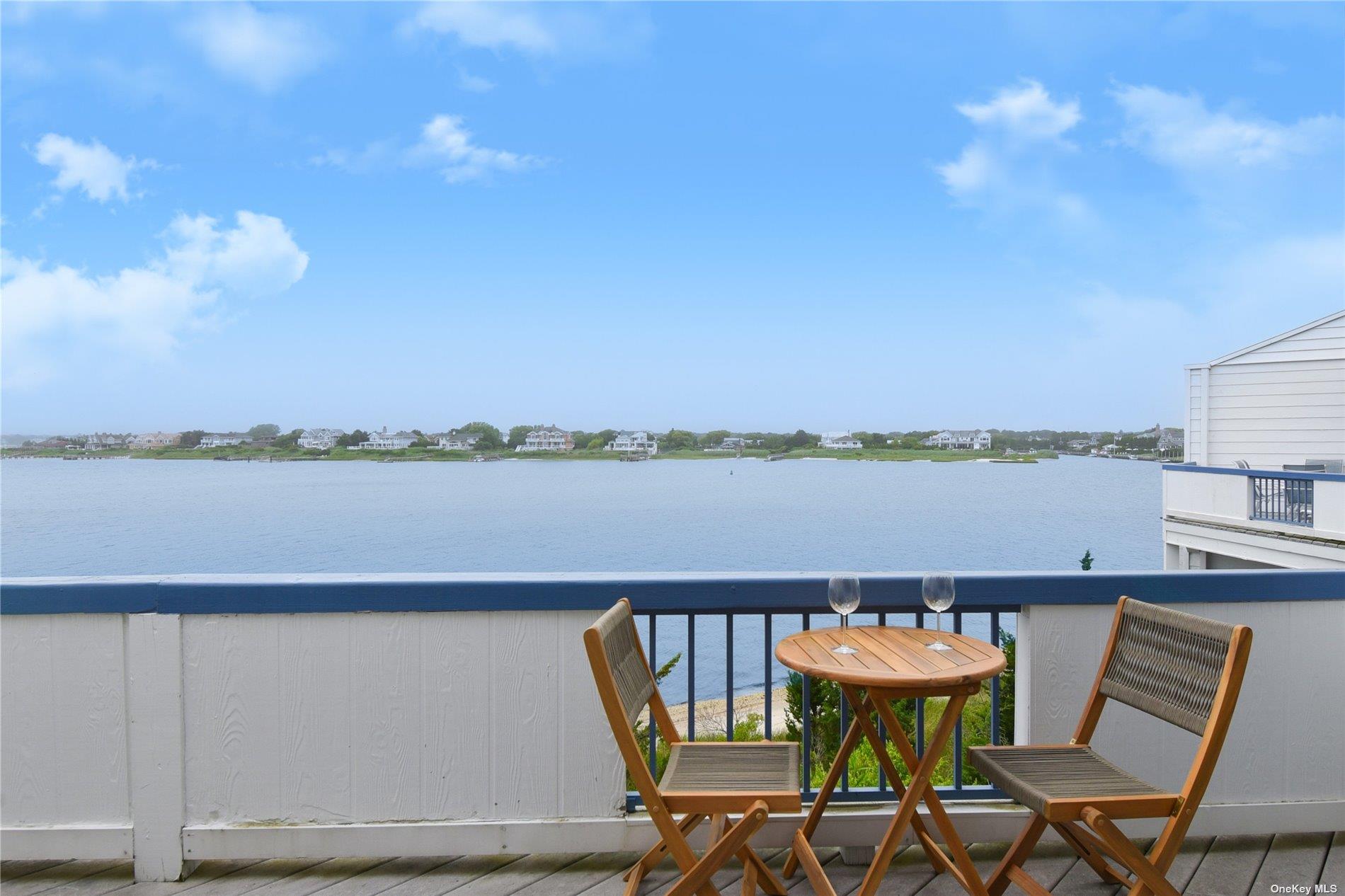 256 Dune Rd – For Rent photo 2