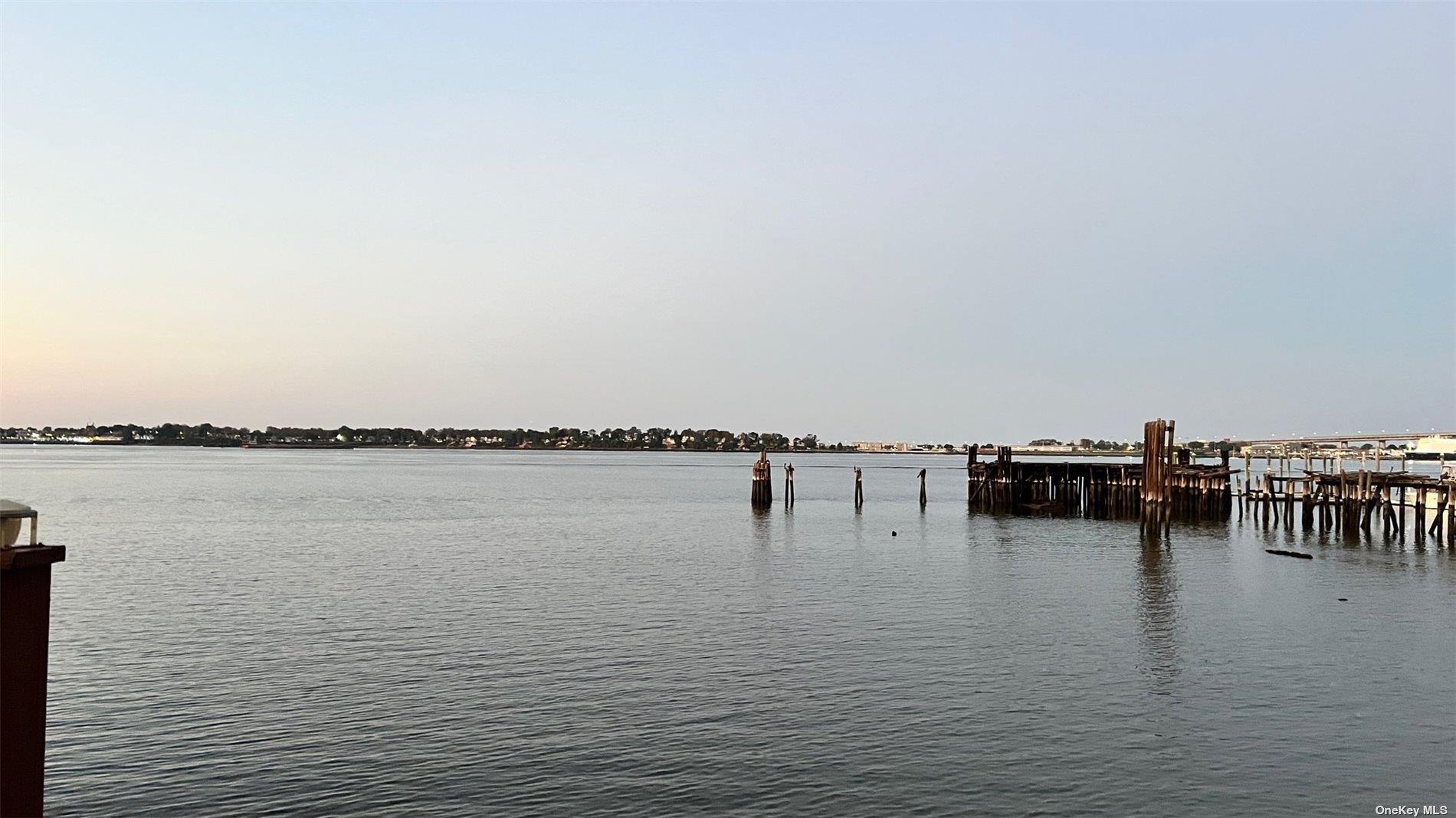 150-123 Powells Cove Boulevard – For Sale photo 10