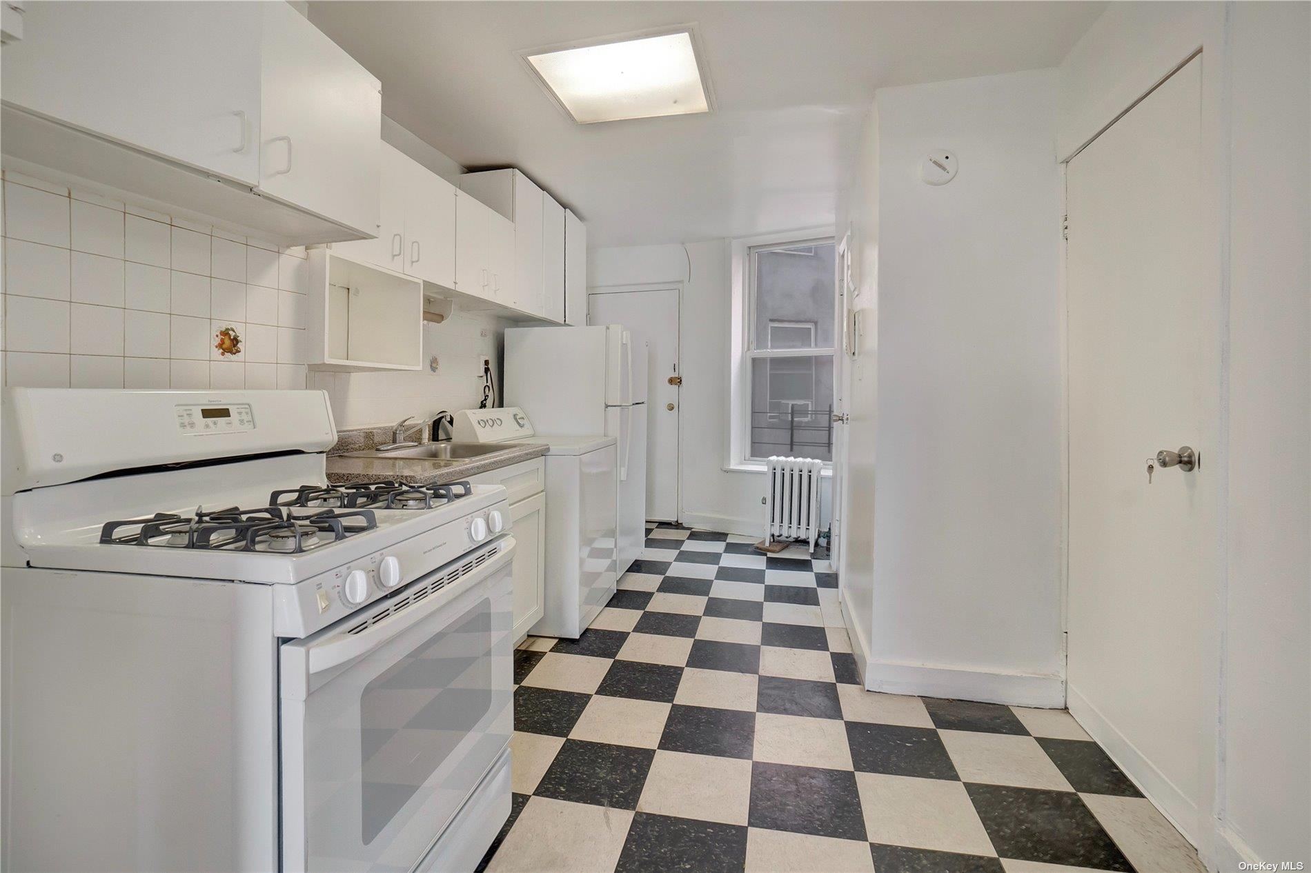 76 Richardson Street, Unit 7 photo 7