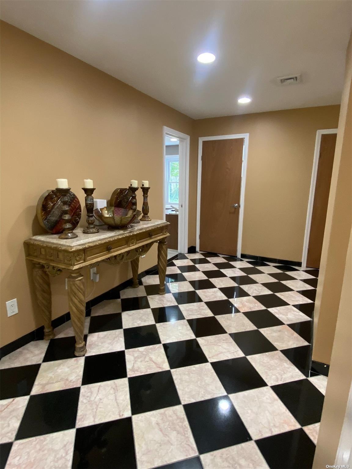 490 Main Street – For Rent photo 6