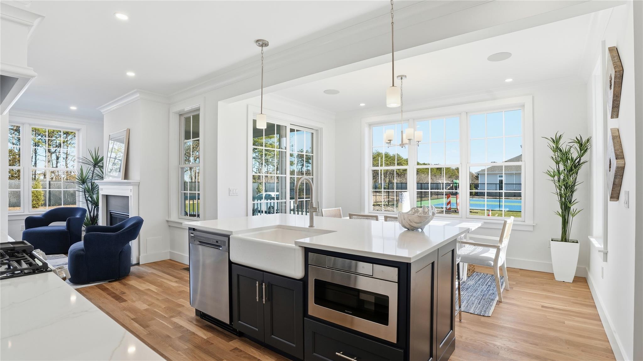 100 Rogers Tbb Avenue, Unit 1201 photo 6