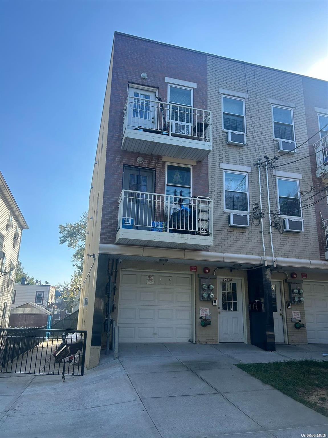 108-42 41st Avenue – For Sale photo 4