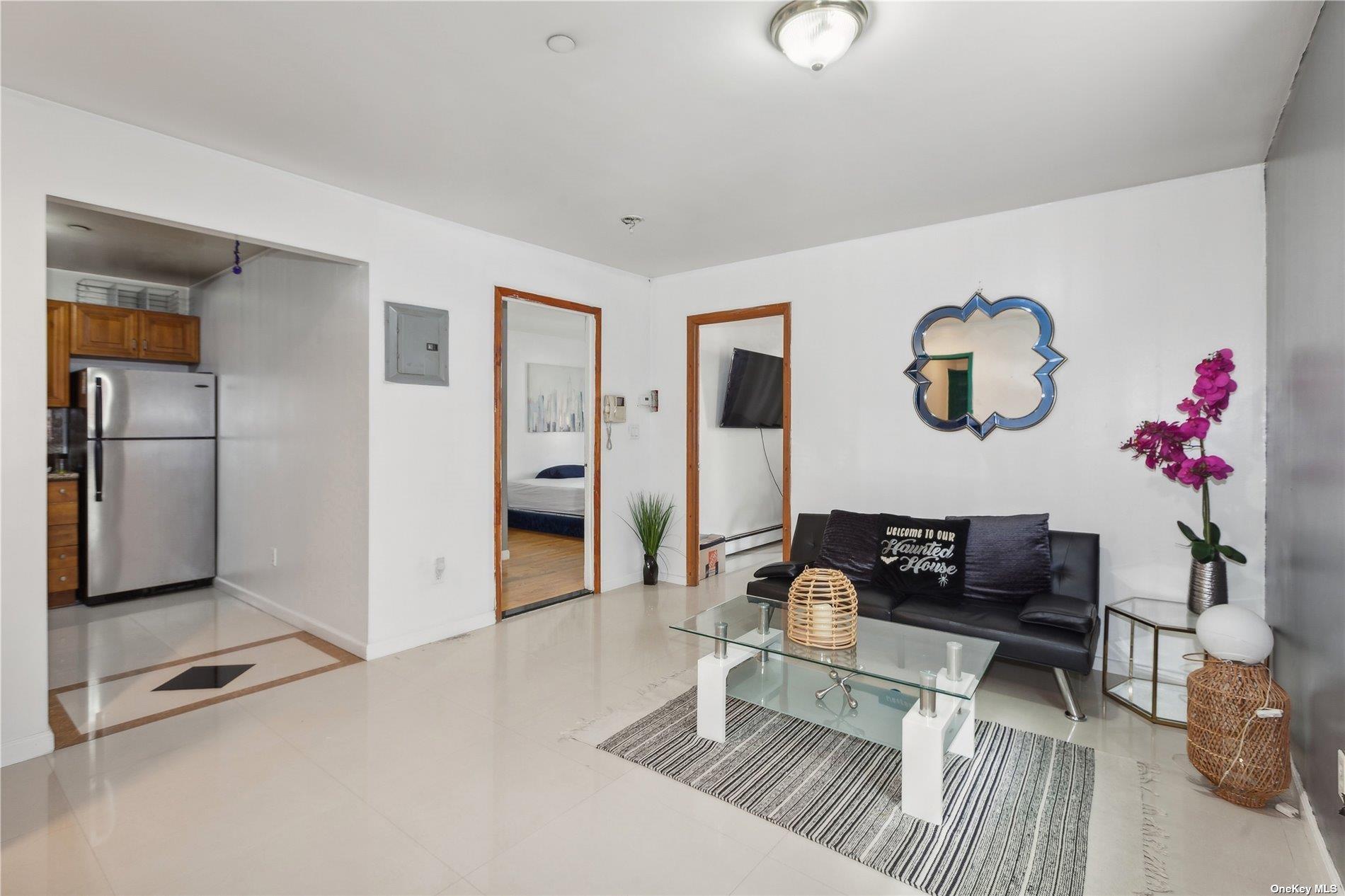 42-38 Judge Street, Unit 2A