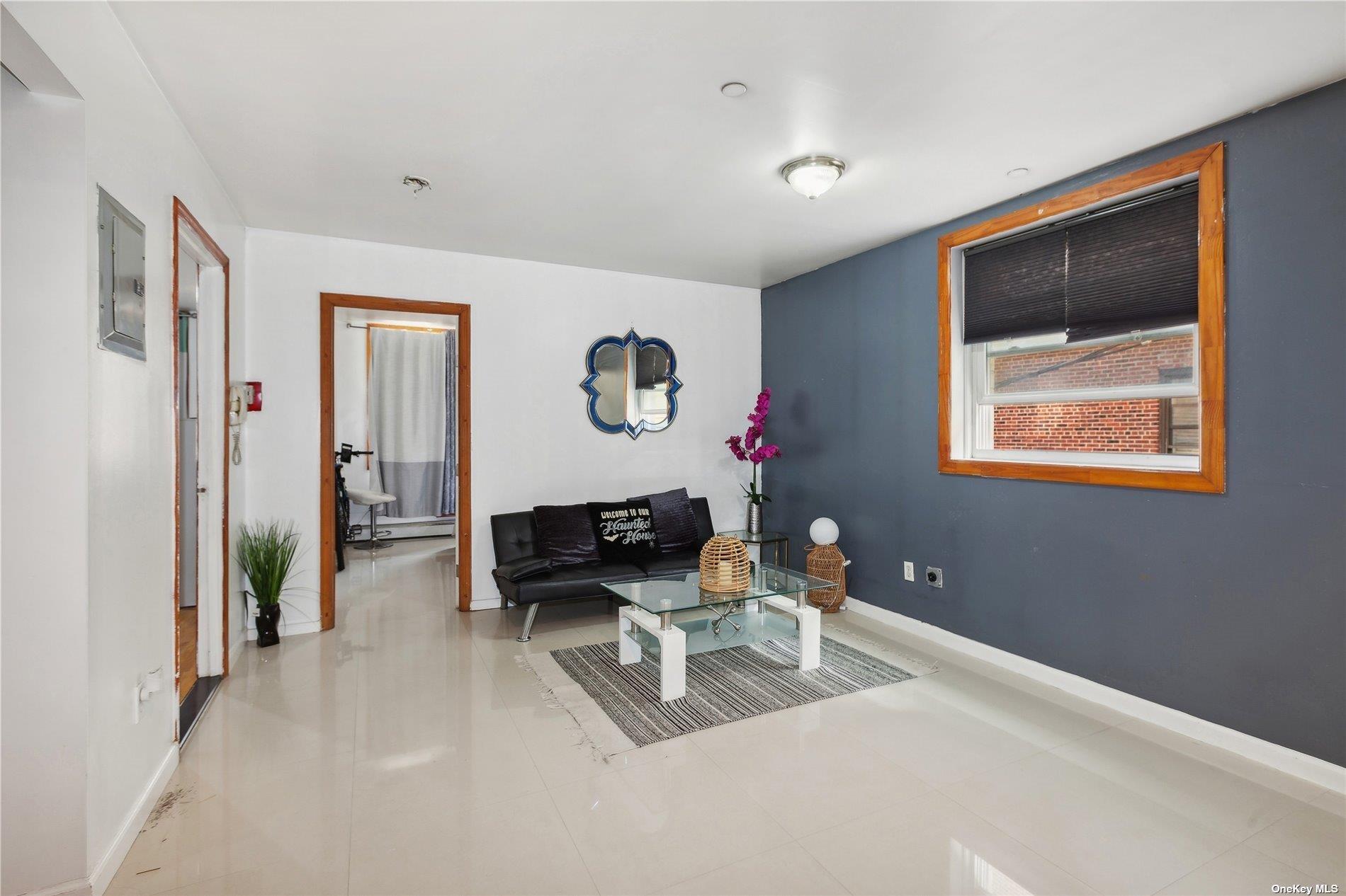 42-38 Judge Street, Unit 2A photo 2