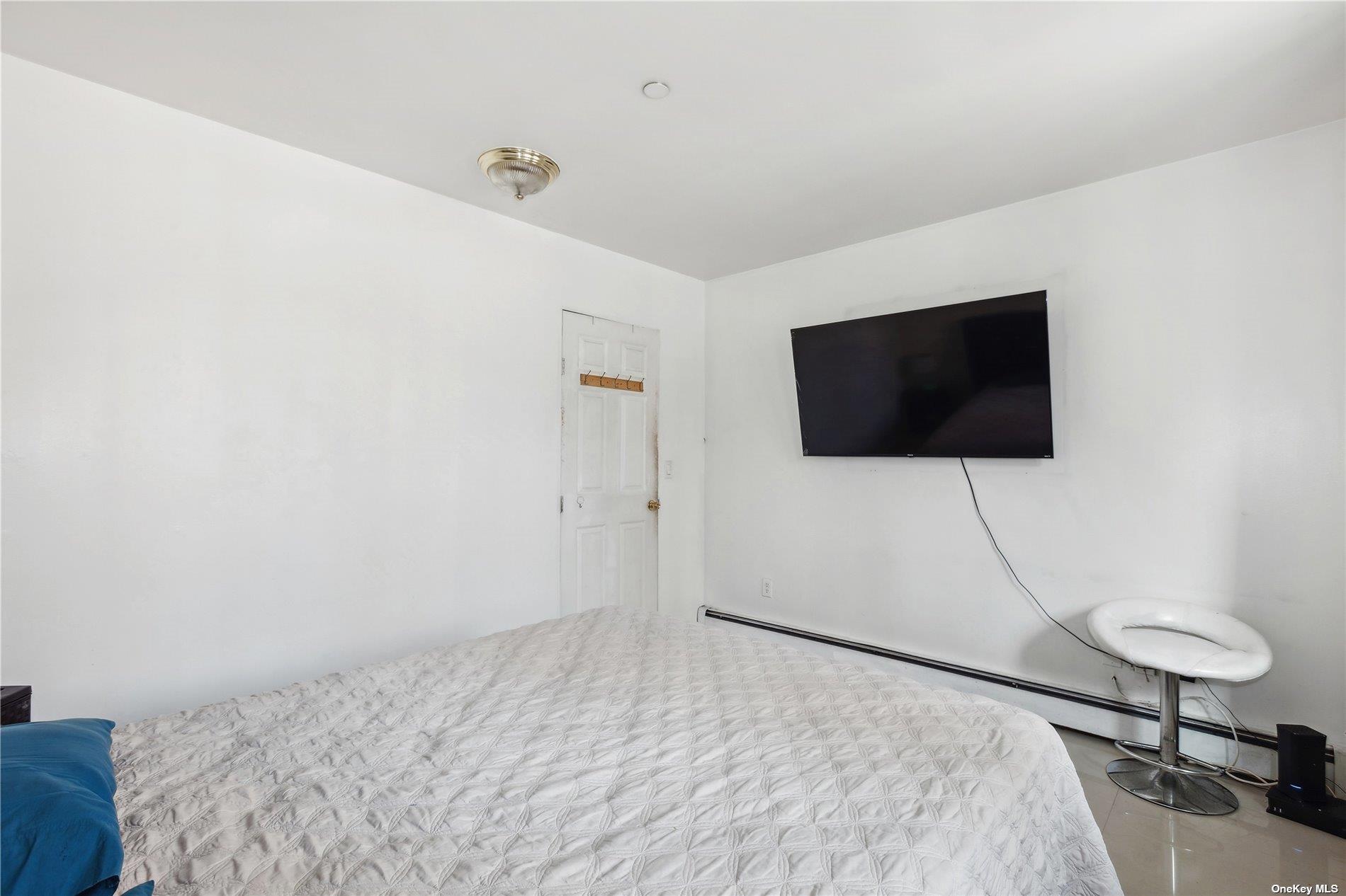 42-38 Judge Street, Unit 2A photo 8