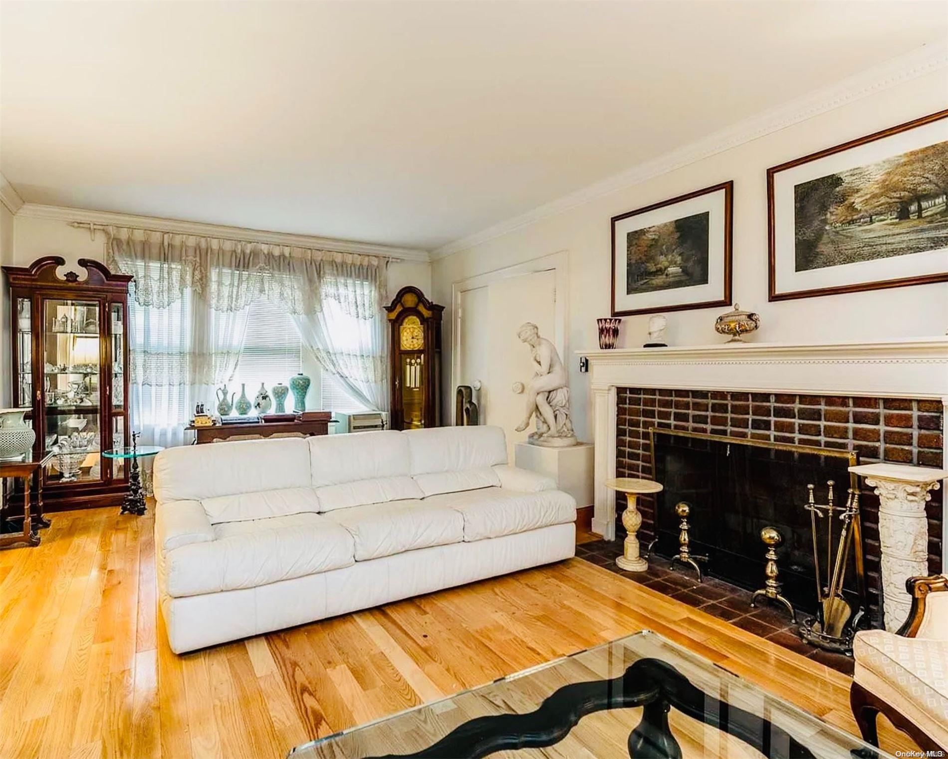 33-02 Parsons Boulevard – For Sale photo 5