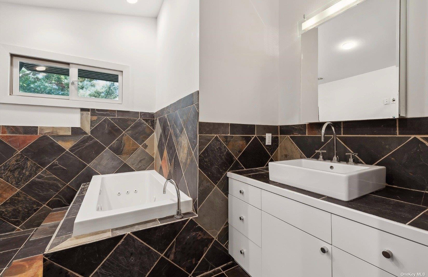 69 Three Mile Harbor Drive – For Rent photo 15