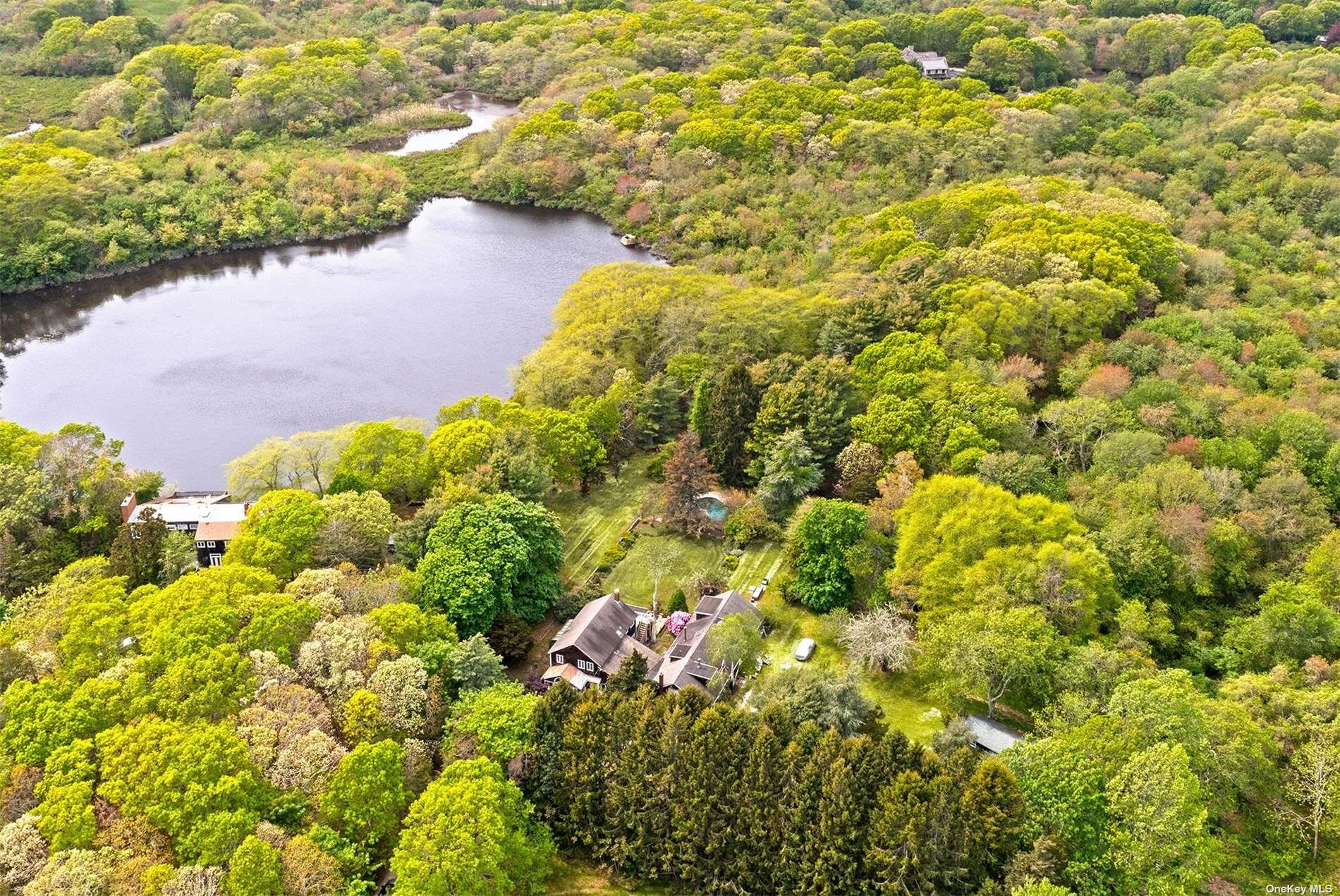 61 Lower 7 Ponds Road – For Sale