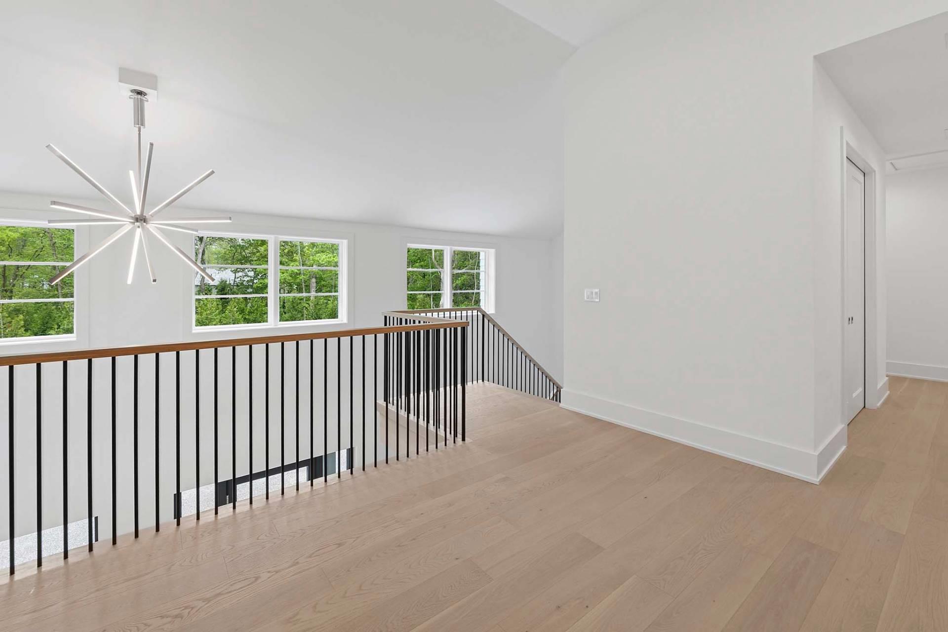 7 Lee Lane – For Sale photo 25