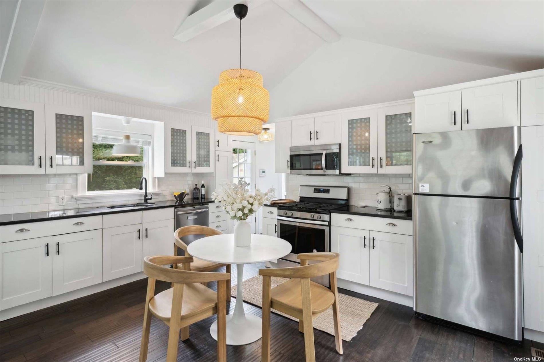 136 Washington Heights Avenue – For Rent photo 2