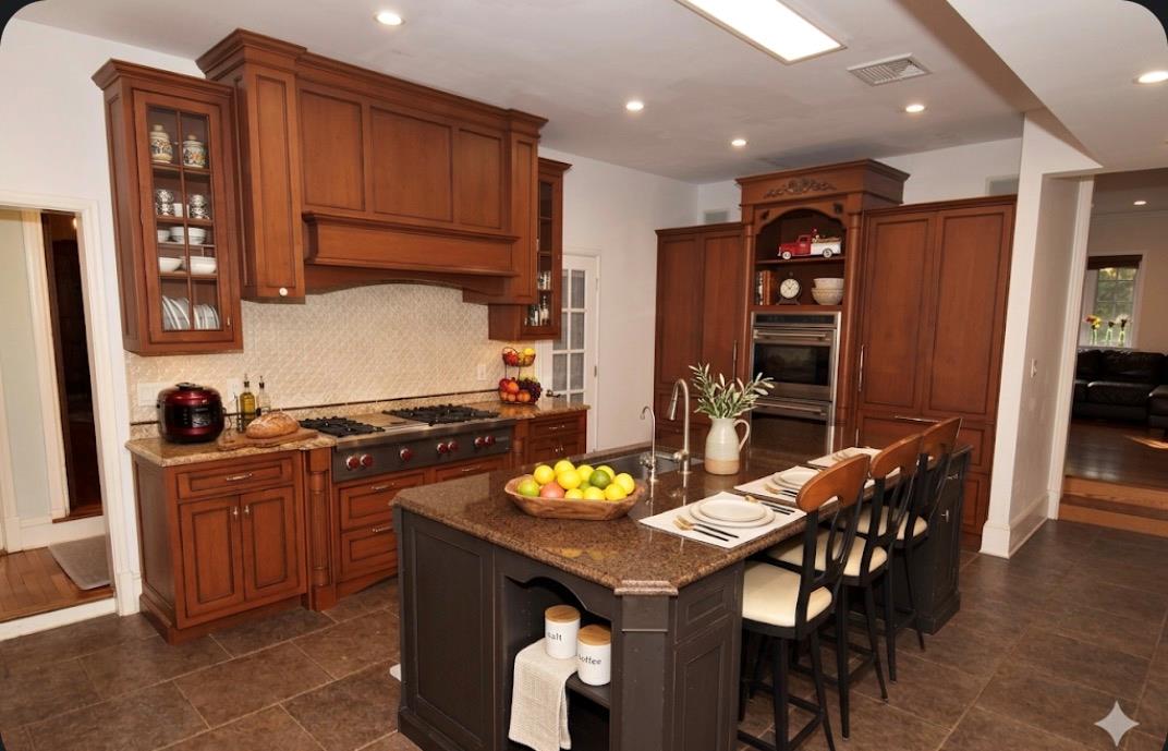 539 Manhasset Woods Road – For Sale photo 13